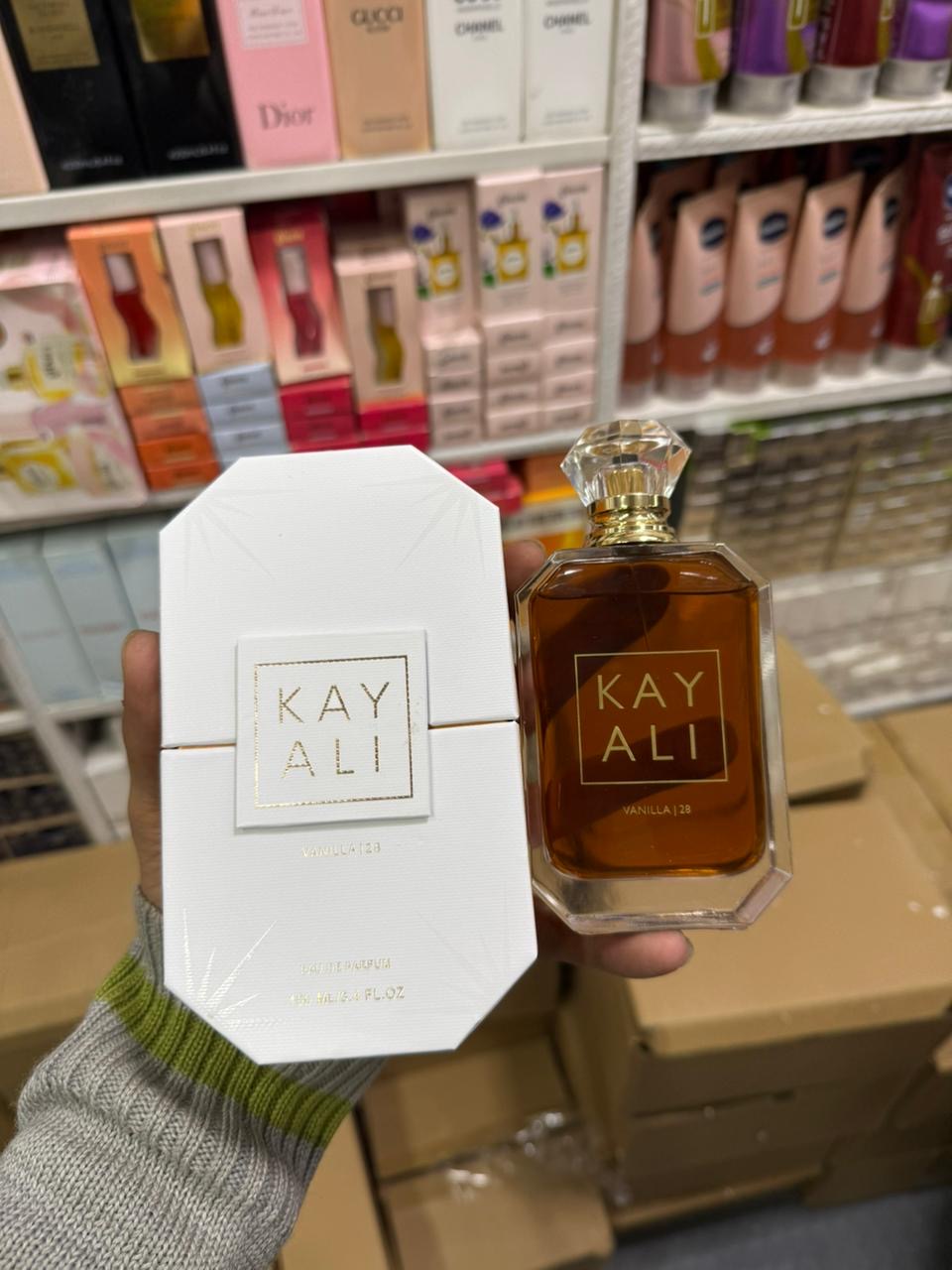 KAYALI