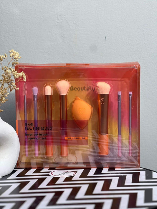 Real techniques level up brush and sponge set