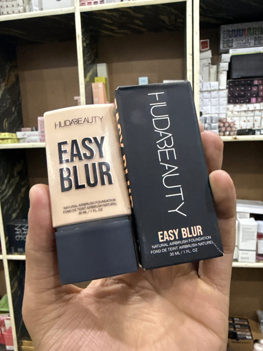 Huda Beauty Easy Blur Natural Airbrush Foundation