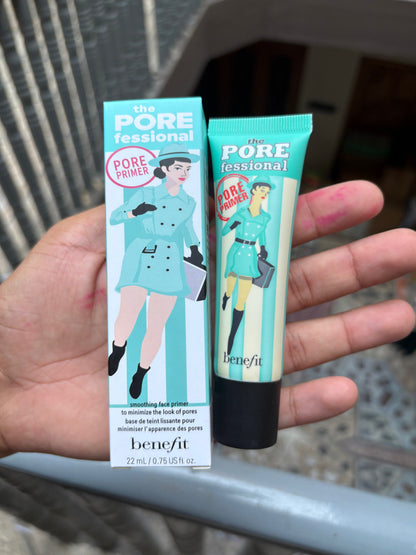 BENEFIT THE PORE FESSIONAL SMOOTHING FACE PRIMER