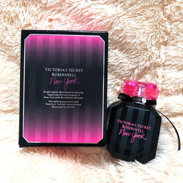 Victoria’s Secret Bombshell New York Eau de Parfum: The Scent of Midnight Glamour