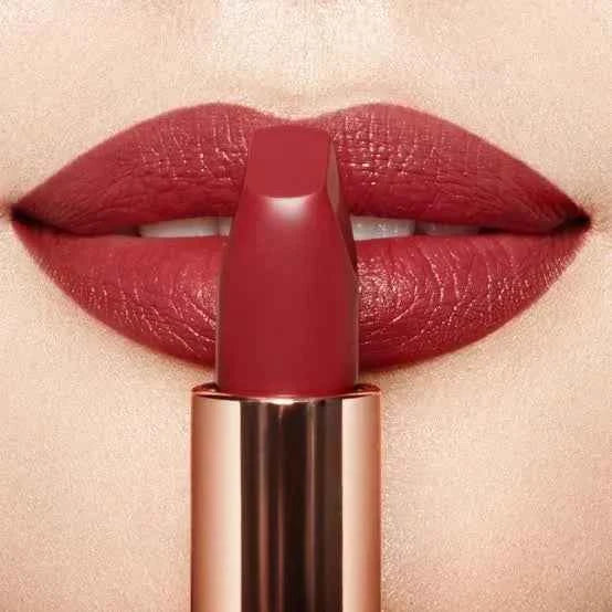 Charlotte Tilbury Matte Revolution Lipstick Mini Walk Of No Shame 1.1 GM